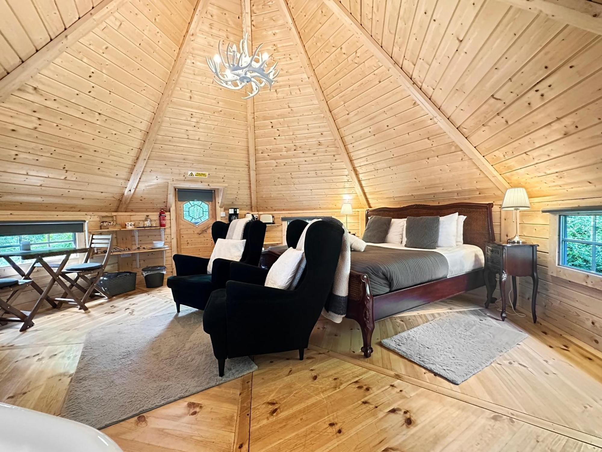 Aos Si Lodges Ballachulish Bagian luar foto